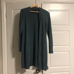 100% Merino Wool Cardigan - Good Preloved Condition